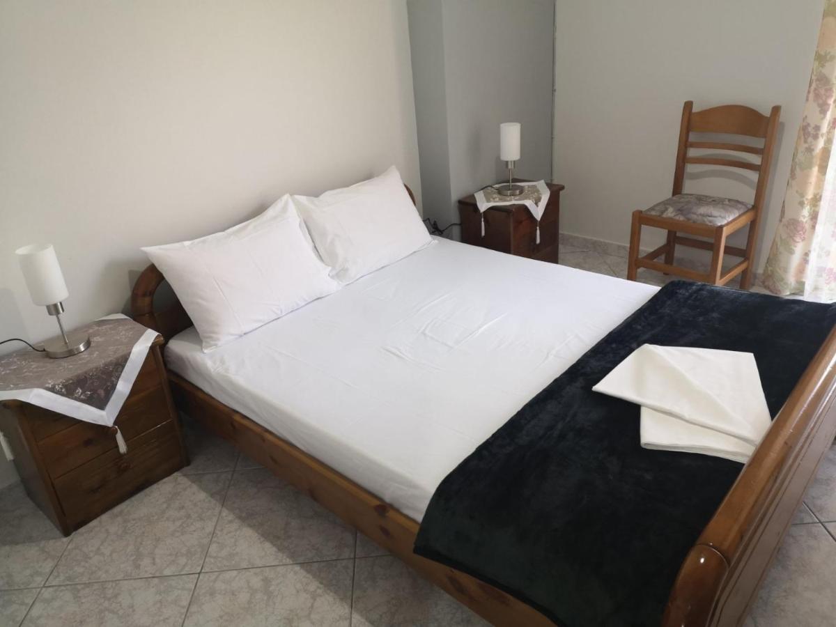 Panos & Antzy Apartments Καλαμάτα Εξωτερικό φωτογραφία