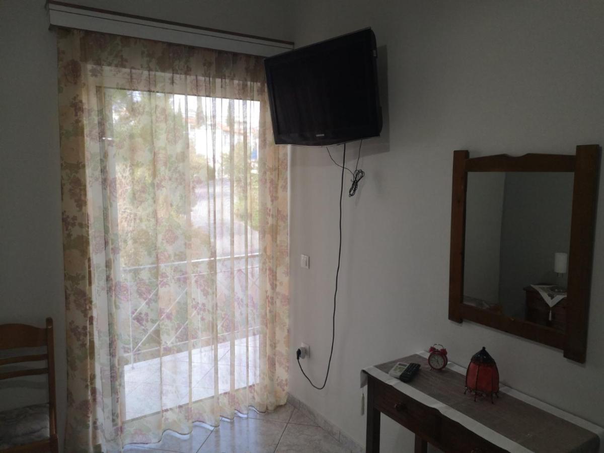 Panos & Antzy Apartments Καλαμάτα Εξωτερικό φωτογραφία